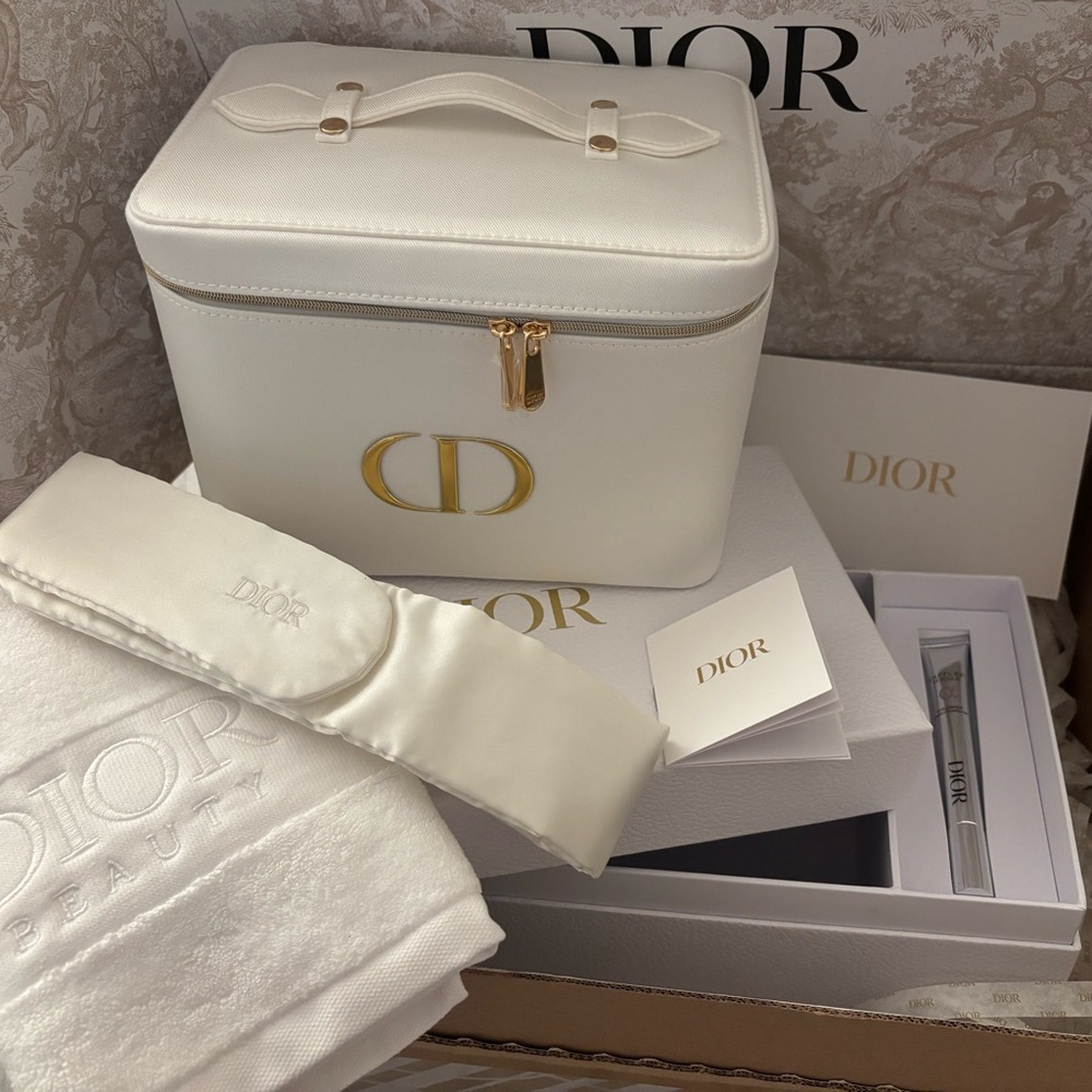 Dior Cosmetic Case with Towel/Headband